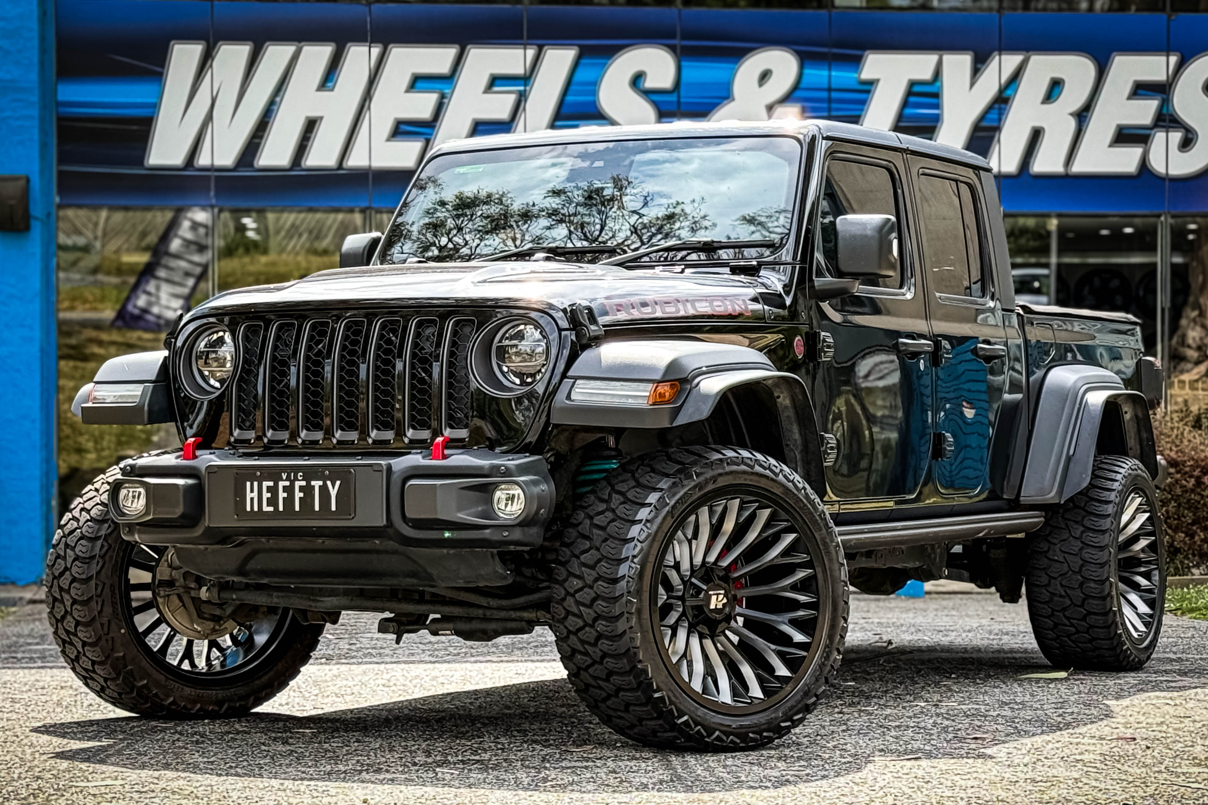 HYBRID_GLOSS_BLACK_DIAMOND_MILLED_22_1__1_