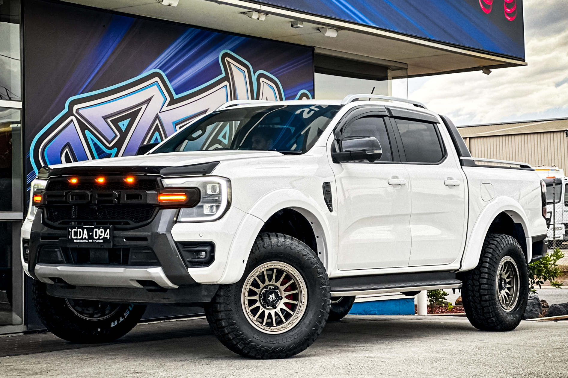 RUGGED_RACE_FULL_MATTE_BRONZE_17_1__1_