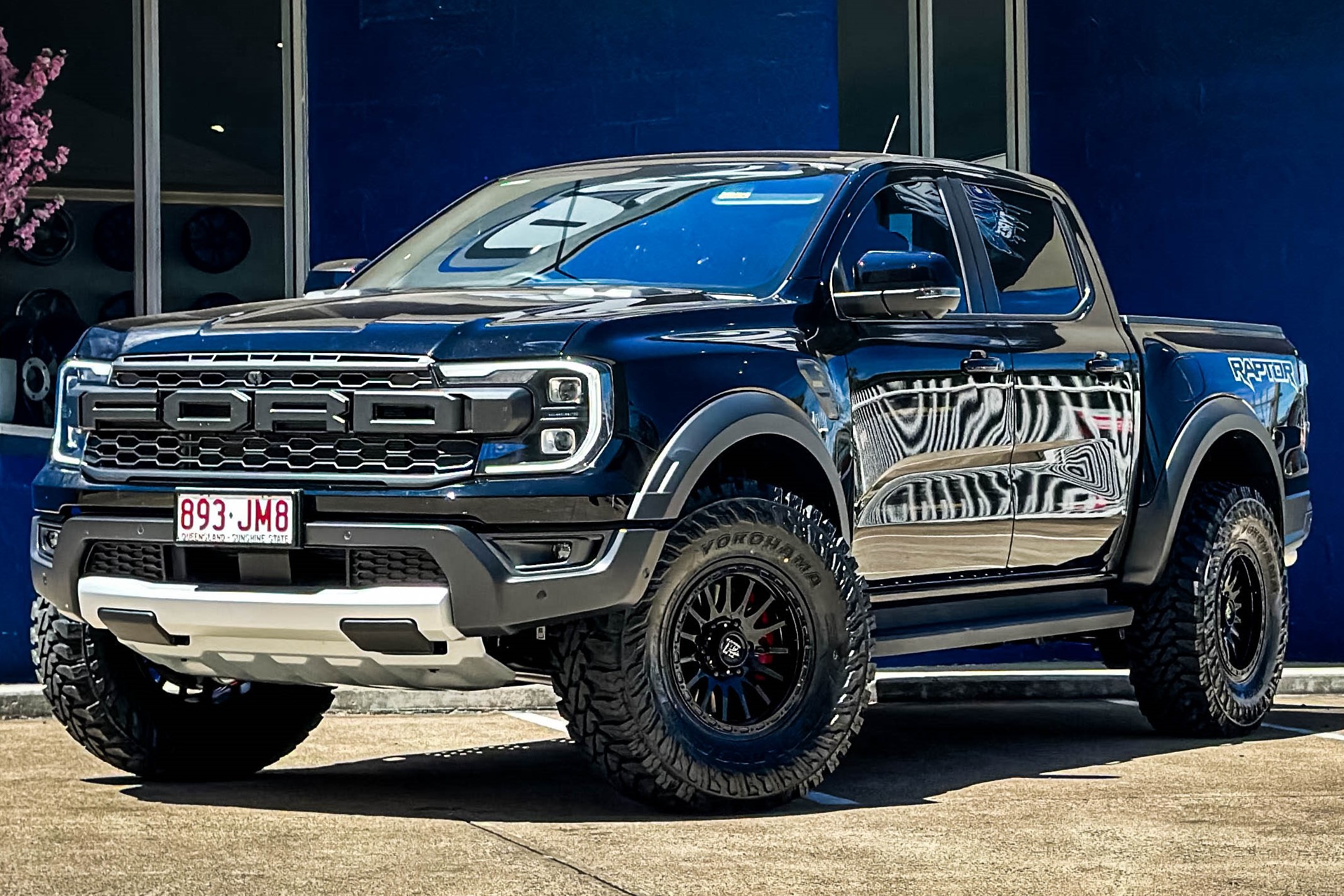 RUGGED_RACE_GLOSS_BLACK_6__1_